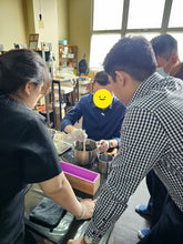 Load image into Gallery viewer, Customised Corporate / Teambonding Workshop